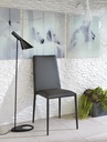 Set di 4 sedie in polipropilene con seduta in similpelle azzurra, 48.5x52x82h cm e sedia in similpelle grigio scuro, 40x42x96h cm