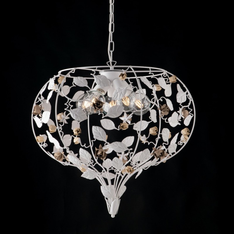 Lampadario in ferro laccato bianco con decorazione shabby 5 luci e rifiniture avorio e tortora