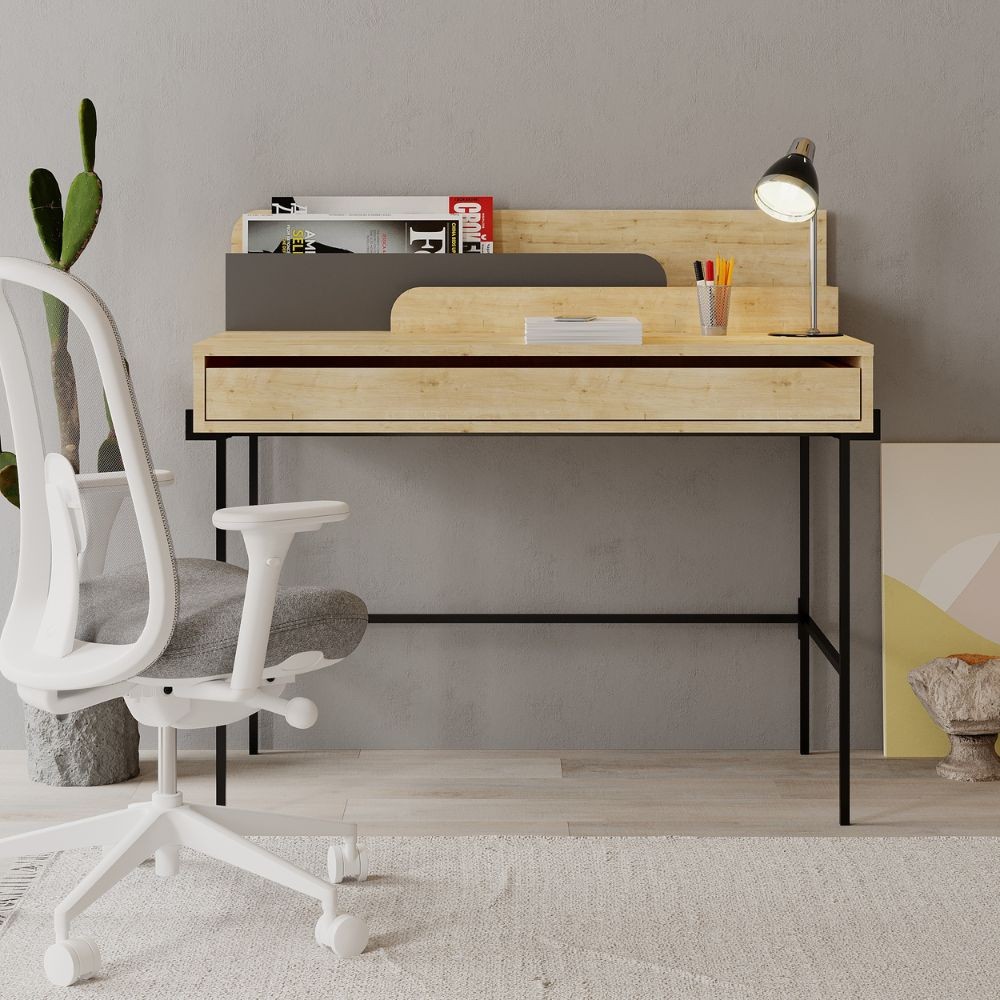 Scrivania Leila rovere con dettagli antracite e cassetto, 101x60x110 cm