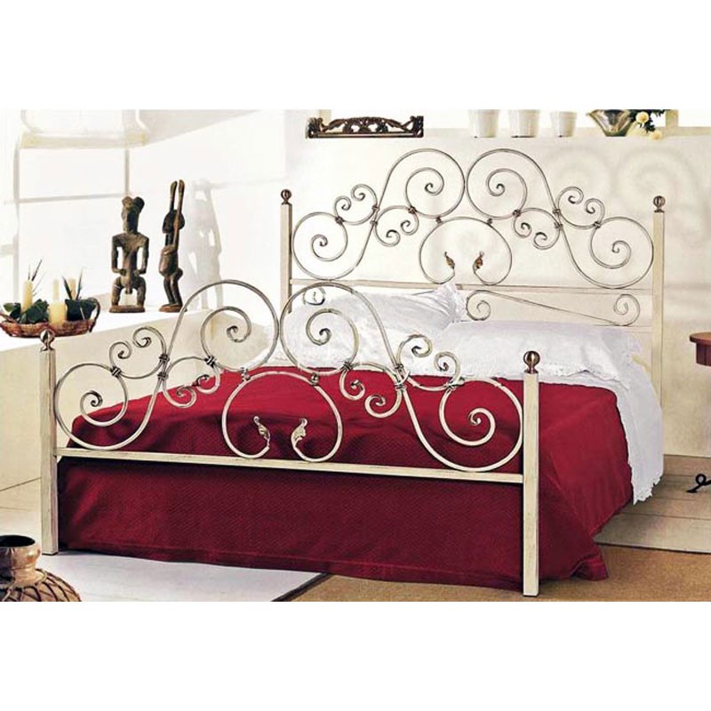 Letto Matrimoniale in Ferro Battuto Avorio Italiano - Dimensioni: 172x202x145 cm